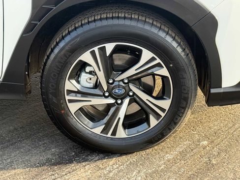 Certified 2025 Subaru Crosstrek 2.0i Premium image 7