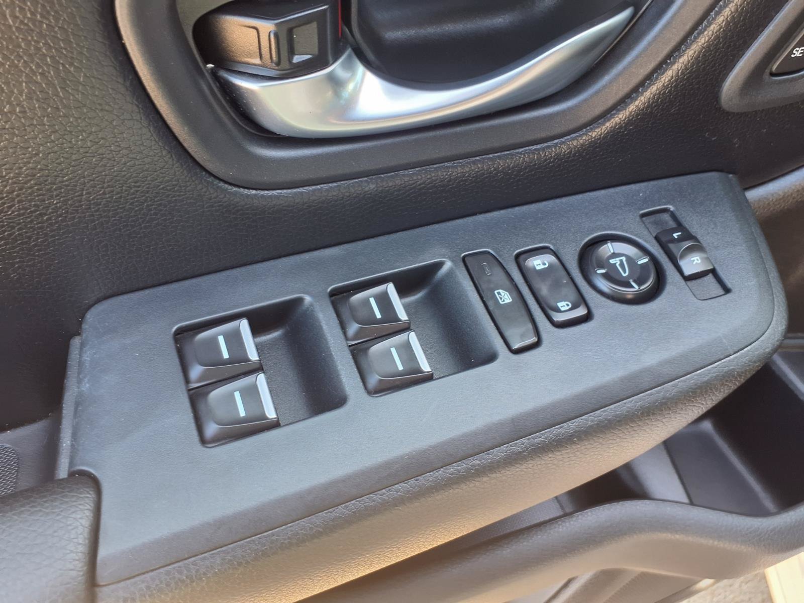 Certified 2024 Honda Pilot EX-L image 17
