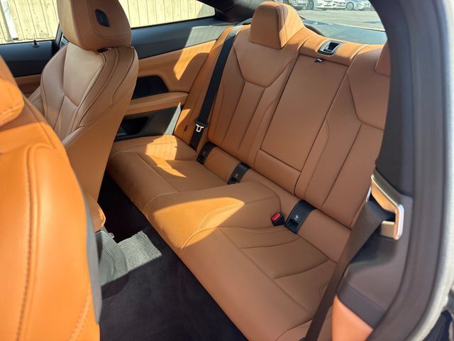 Used 2022 BMW 430i Coupe w/ M Sport Package RWD image 25