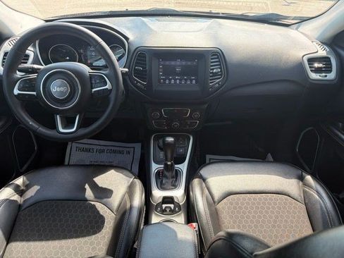 Used 2021 Jeep Compass Latitude AWD/4WD image 25