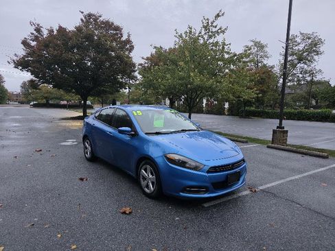 Used 2015 Dodge Dart SXT image 8
