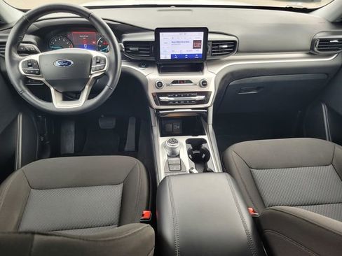 Certified 2022 Ford Explorer XLT image 14