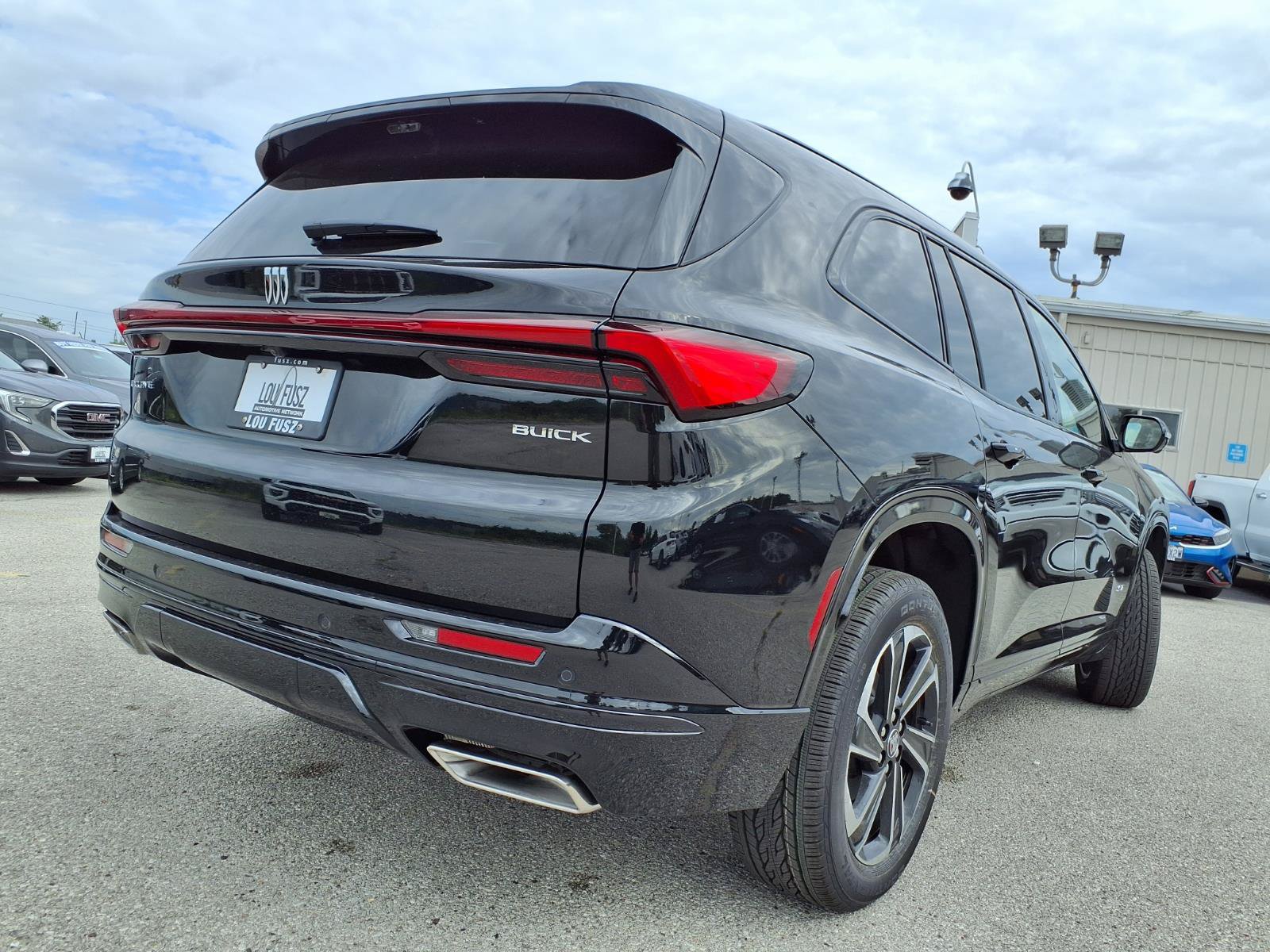 New 2027 Buick Enclave Sport Touring w/ Power Package FWD image 24