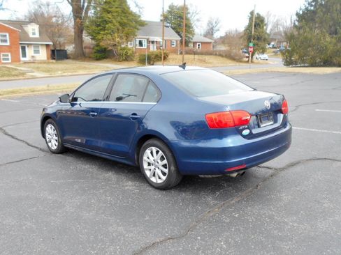 Used 2014 Volkswagen Jetta SE image 8
