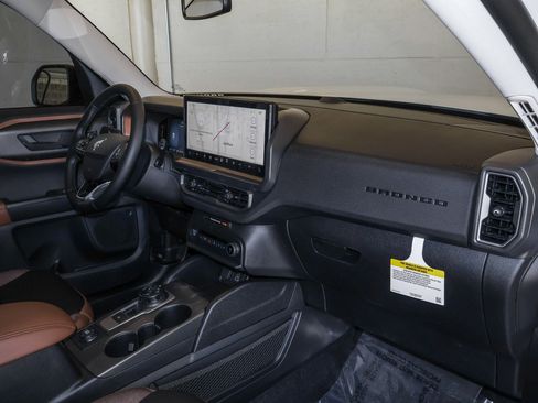 New 2026 Ford Bronco Sport Outer Banks AWD/4WD image 38