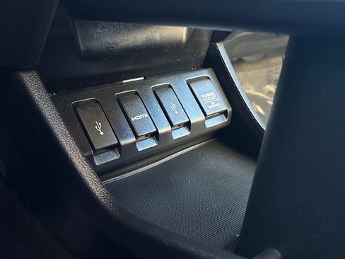 Used 2018 Honda HR-V EX-L image 28