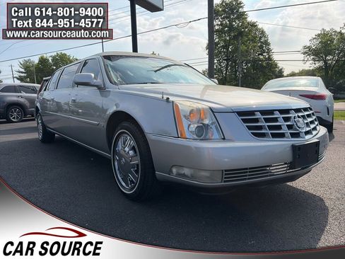 Used 2008 Cadillac DTS Limousine FWD image 3