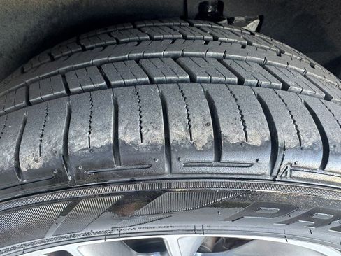 Used 2018 Ford Edge Titanium w/ Equipment Group 301A image 26