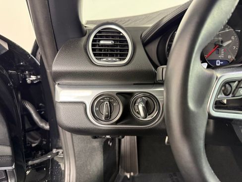 Certified 2025 Porsche 718 Boxster S RWD image 23