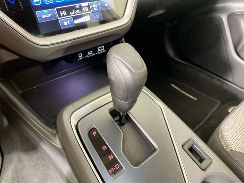 Used 2024 Subaru Crosstrek 2.0i Premium AWD/4WD image 15