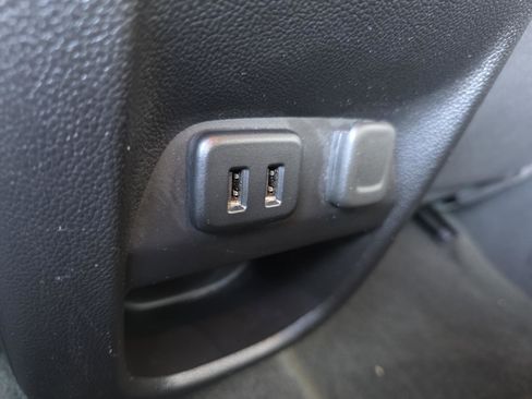 Used 2017 Chevrolet Colorado LT w/ LT Convenience Package image 21