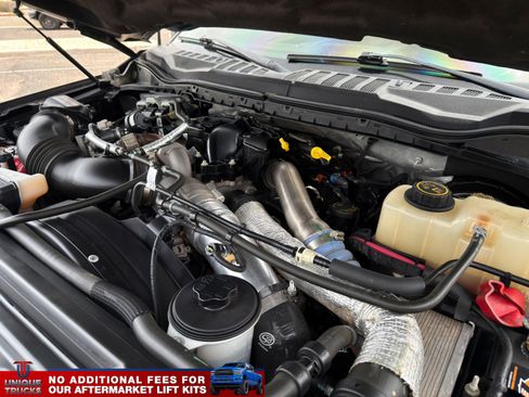 Used 2017 Ford F250 Lariat w/ Lariat Ultimate Package AWD/4WD image 13