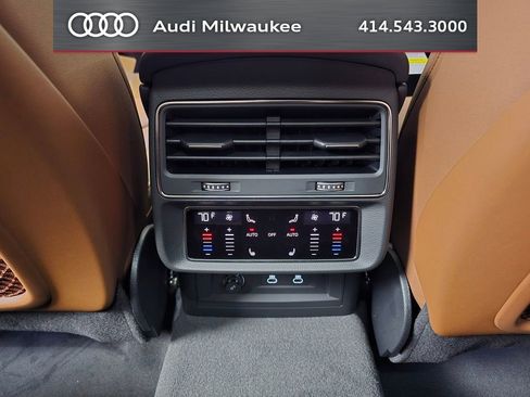 New 2026 Audi Q8 Premium Plus image 23