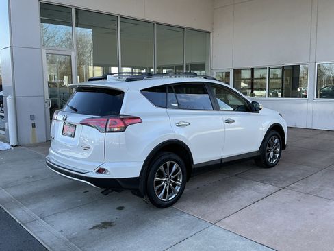 Used 2018 Toyota RAV4 Limited image 22