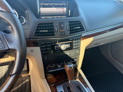 Used 2013 Mercedes-Benz E 350 4MATIC Coupe image 11