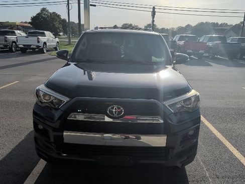 Used 2016 Toyota 4Runner Limited AWD/4WD image 5