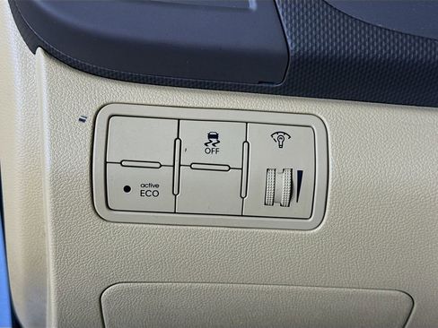 Used 2014 Hyundai Accent GLS FWD image 16