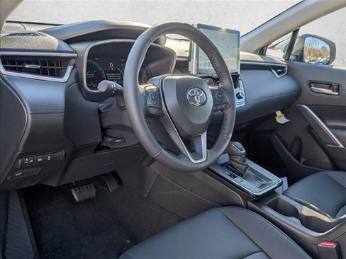 New 2026 Toyota Corolla Cross XLE image 3