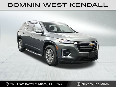 Used 2022 Chevrolet Traverse LT image 7