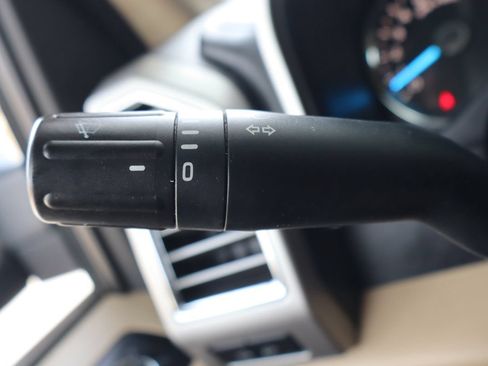 Used 2015 Ford F150 Lariat AWD/4WD image 31