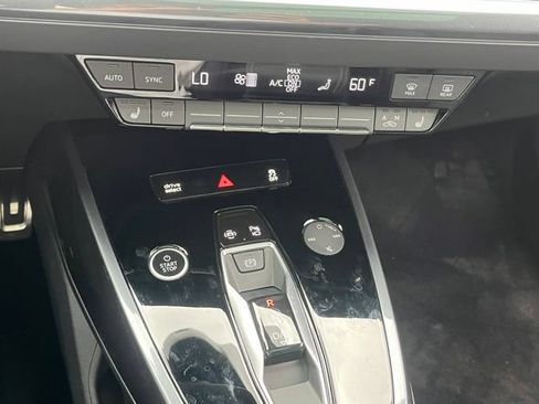 Used 2024 Audi Q4 e-tron Premium Plus w/ Premium Plus AWD/4WD image 27