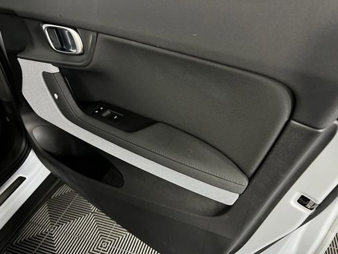 Used 2022 Polestar Polestar 2 w/ Plus Package image 37