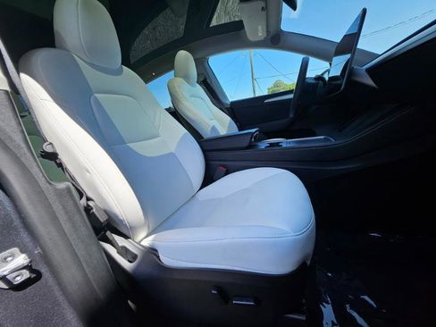 Used 2023 Tesla Model Y Performance AWD/4WD image 55