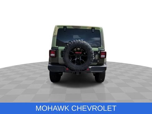 Used 2021 Jeep Wrangler Unlimited Sahara AWD/4WD image 7