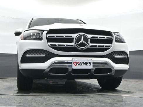Used 2022 Mercedes-Benz GLS 450 4MATIC image 43