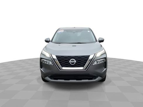 Used 2021 Nissan Rogue SV image 5