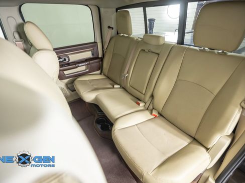 Used 2017 RAM 2500 Laramie w/ Convenience Group AWD/4WD image 34