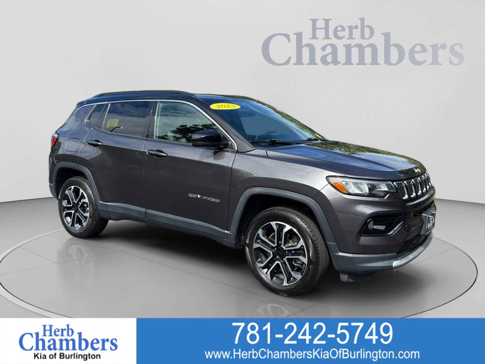 Used 2023 Jeep Compass Limited w/ Sun and Sound Group AWD/4WD image 1