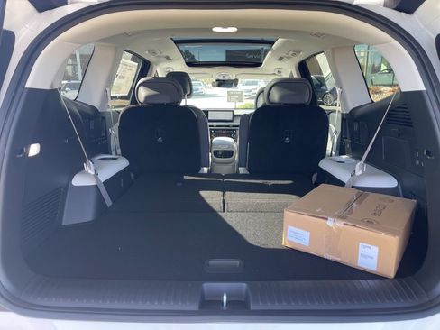 New 2026 Hyundai Ioniq 9 Limited image 13