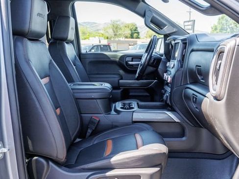 Used 2021 GMC Sierra 1500 AT4 w/ Driver Alert Package I AWD/4WD image 7