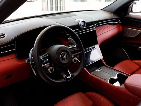 Certified 2023 Maserati Grecale Modena AWD/4WD image 29