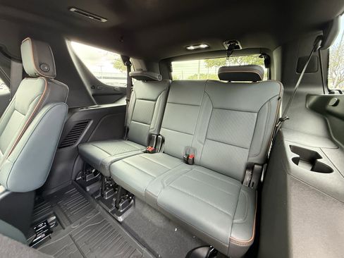 New 2026 GMC Yukon AT4 w/ AT4 Premium Package image 16