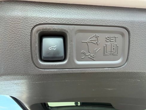 Used 2022 Lincoln Navigator L Reserve RWD image 45