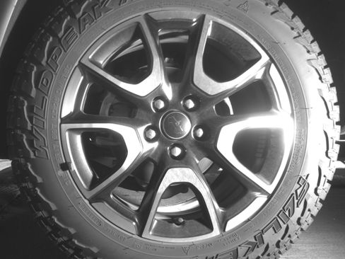 Used 2025 Jeep Compass Trailhawk AWD/4WD image 14
