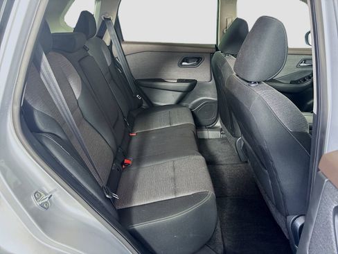 Used 2023 Nissan Rogue SV AWD/4WD image 25