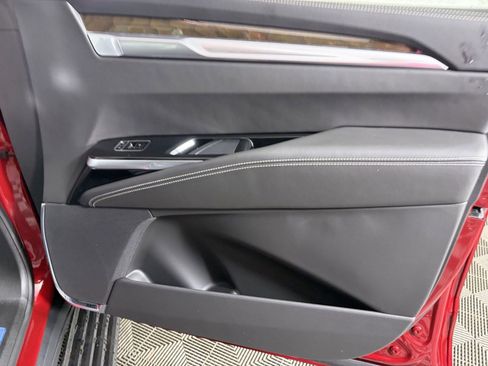 New 2026 Cadillac Escalade Platinum Sport w/ LPO, ONYX Package image 51