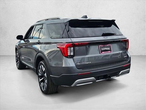 New 2026 Ford Explorer Platinum w/ LUX Leather Package AWD/4WD image 9