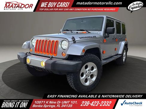 Used 2015 Jeep Wrangler Unlimited Sahara w/ Connectivity Group image 1