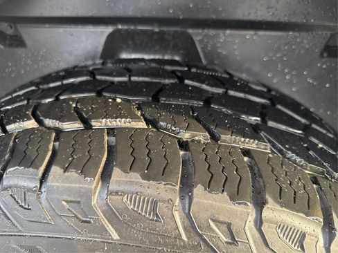 Used 2015 RAM 1500 Laramie w/ Convenience Group image 15