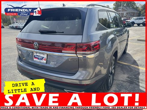 Used 2024 Volkswagen Atlas SE image 9