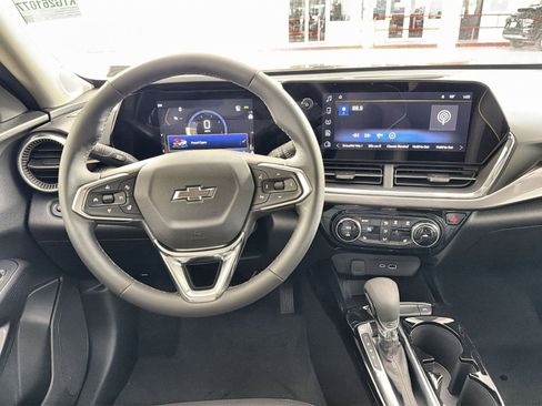 New 2026 Chevrolet Trax ACTIV image 16