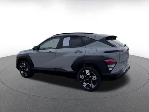 Used 2025 Hyundai Kona SEL image 10