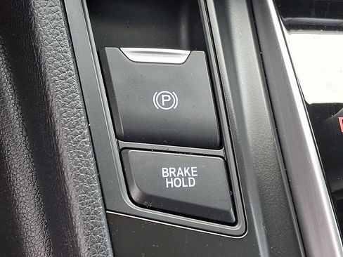 Certified 2021 Honda CR-V EX image 25