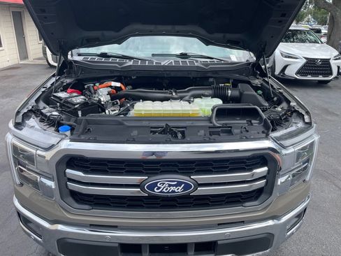 Used 2025 Ford F150 Lariat w/ Equipment Group 501A Mid AWD/4WD image 22