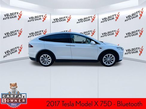 Used 2017 Tesla Model X 75D image 2