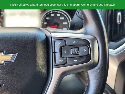 Used 2021 Chevrolet Silverado 1500 LTZ w/ LTZ Convenience Package II AWD/4WD image 17